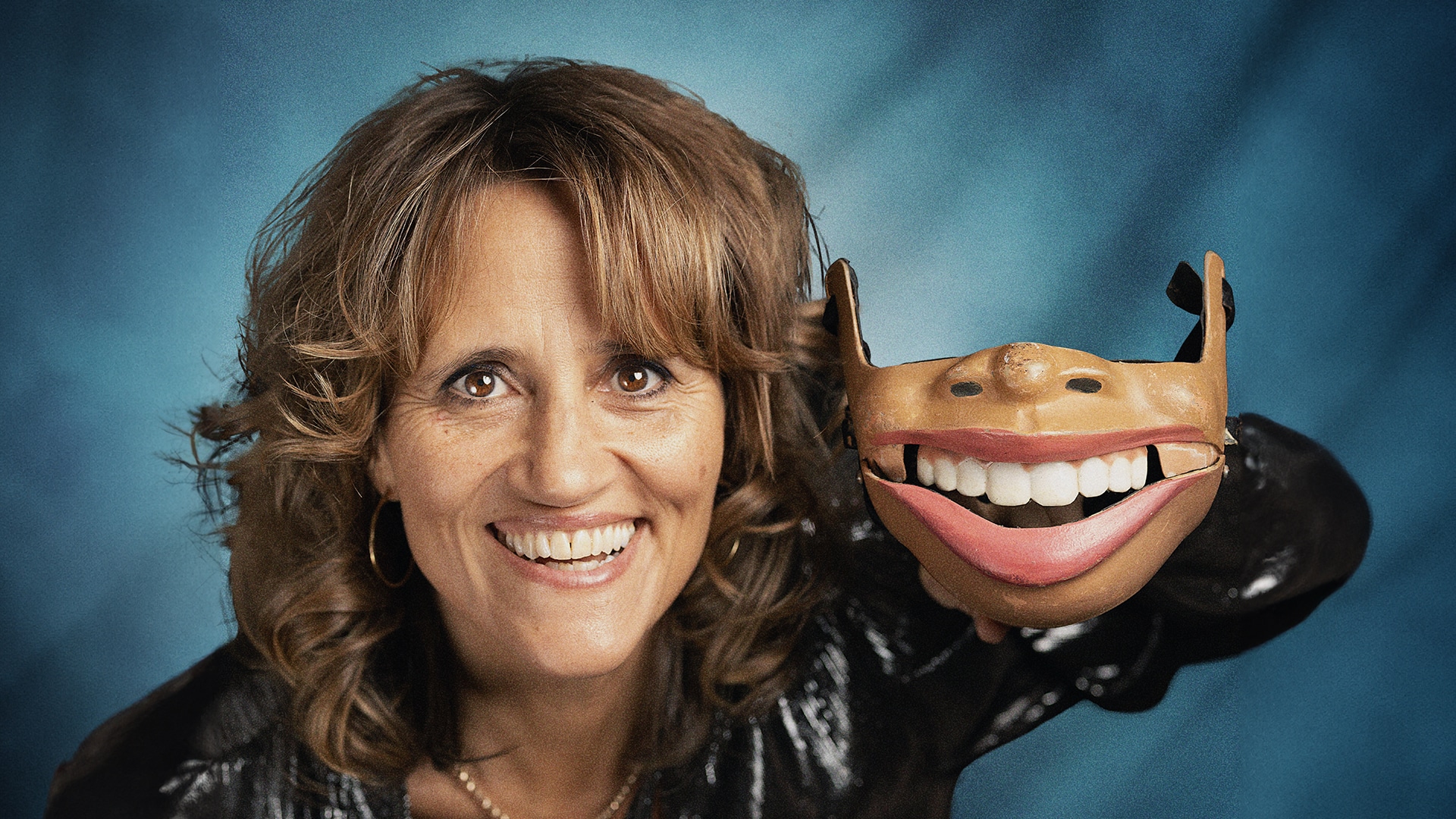 Nina Conti: Whose face is it anyway?